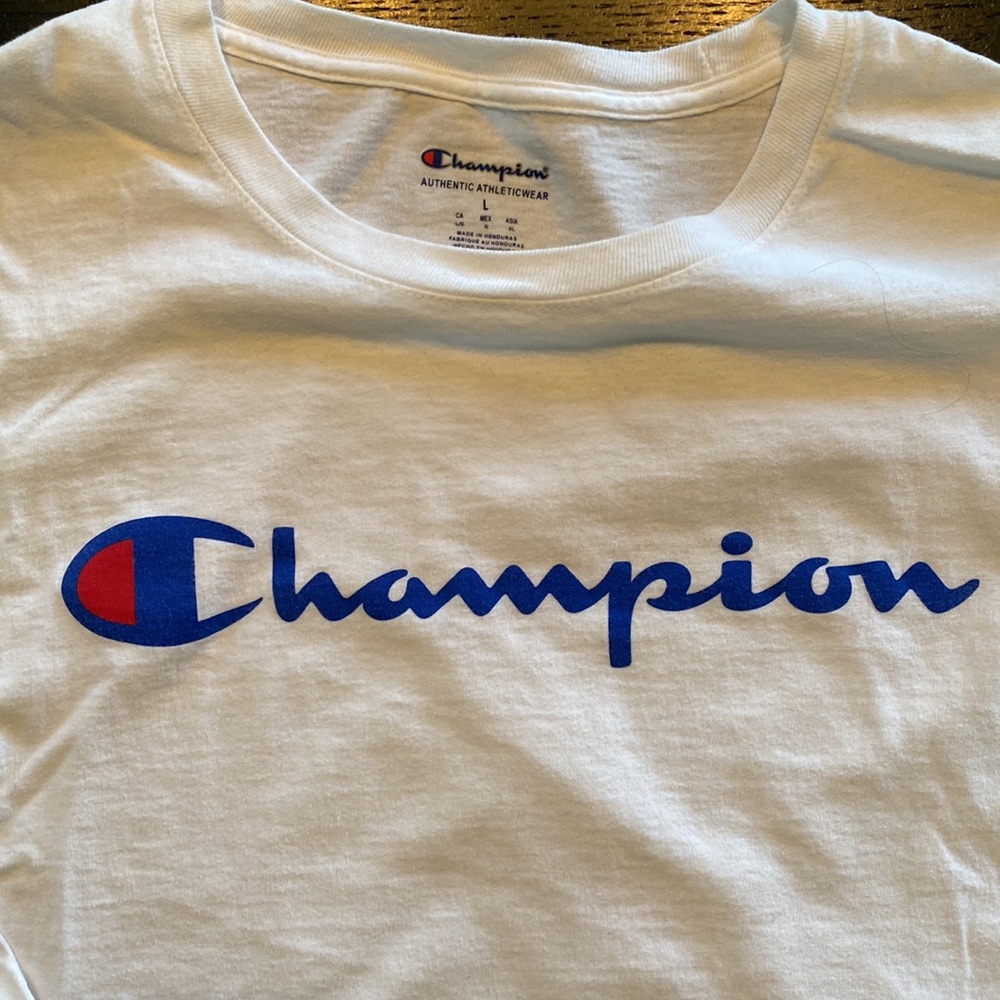 Champion Logo Longsleeve Tee - Picture 2 of 3